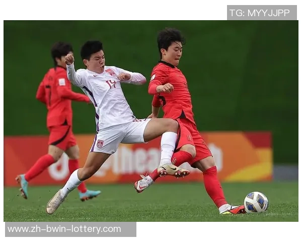 中日足球赛：激情对决展现两国足球文化与友谊的碰撞与融合